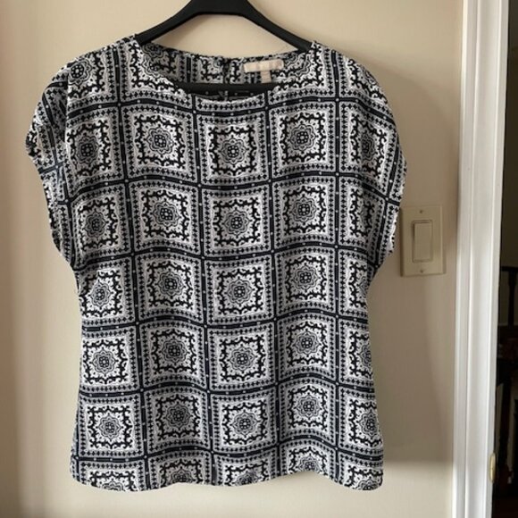 Banana Republic Blue/White Squares Sleeveless Blouse  Size L - Picture 1 of 5